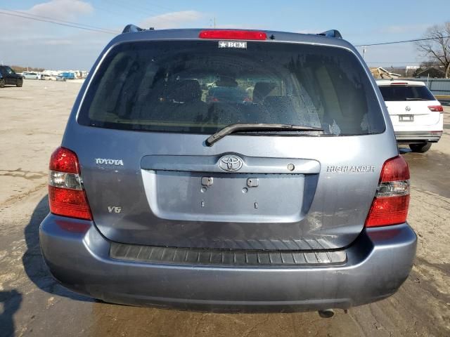 2004 Toyota Highlander Base