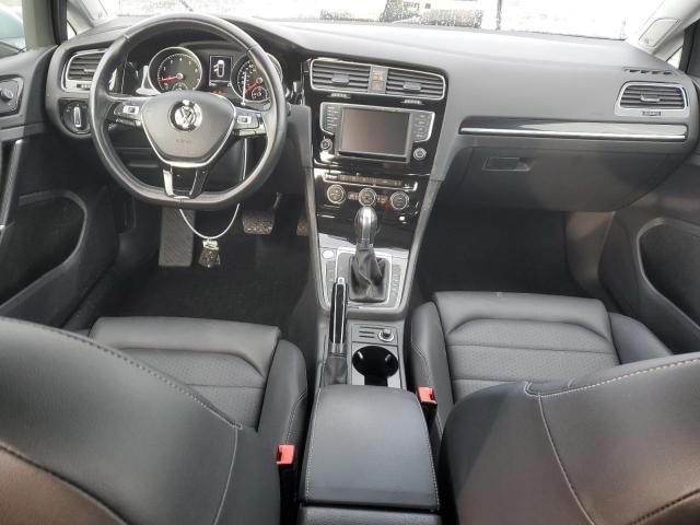 2017 Volkswagen Golf Sportwagen S