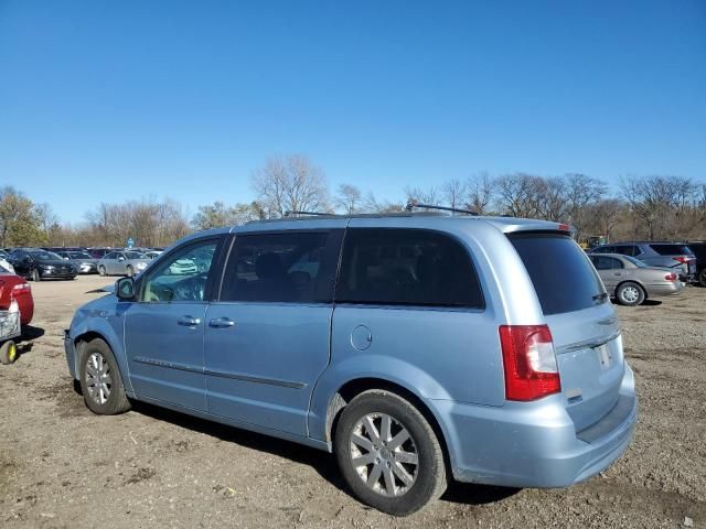 2012 Chrysler Town & Country Touring