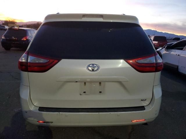 2015 Toyota Sienna XLE