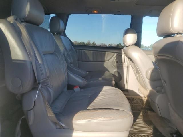 2006 Toyota Sienna XLE