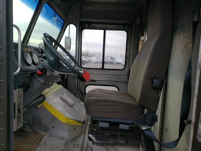 2009 Freightliner Chassis M Line WALK-IN Van