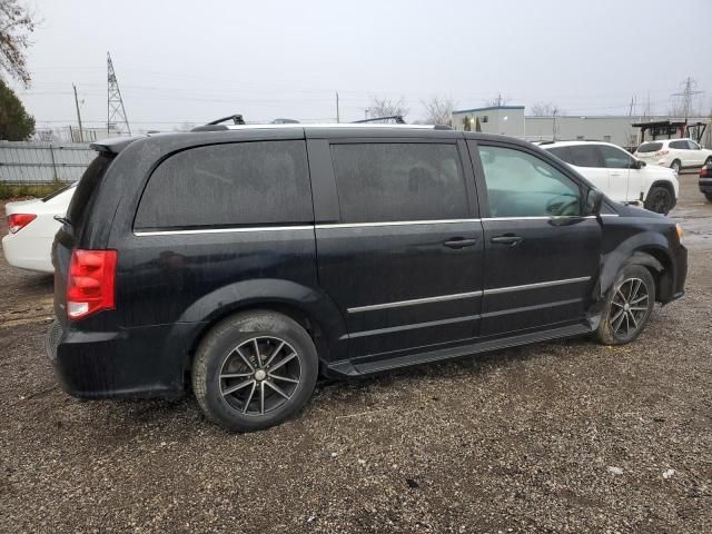 2016 Dodge Grand Caravan Crew