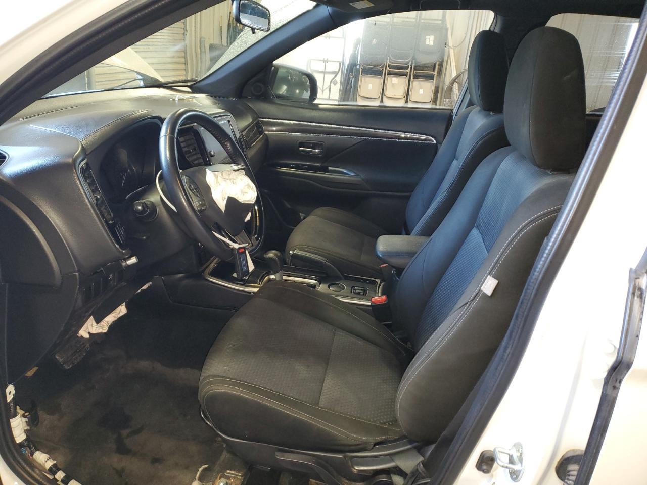 2018 Mitsubishi Outlander se