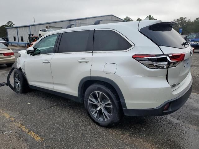 2019 Toyota Highlander LE