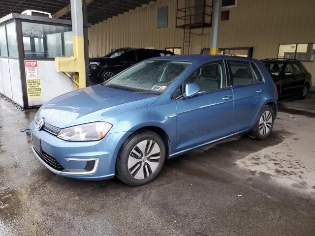 2016 Volkswagen E-GOLF SE