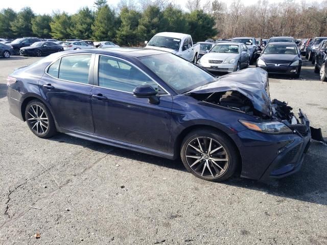 2021 Toyota Camry SE