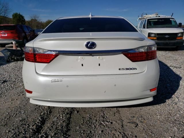 2015 Lexus ES 300H