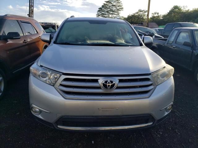 2013 Toyota Highlander Base