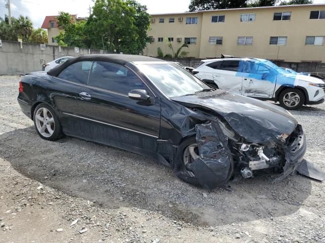 2005 Mercedes-Benz CLK 320