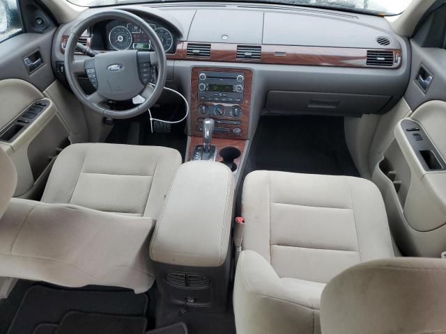 2009 Ford Taurus SE