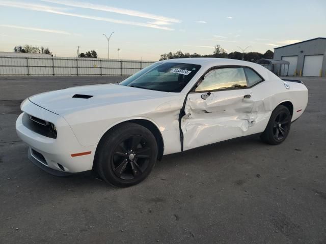 2016 Dodge Challenger SXT