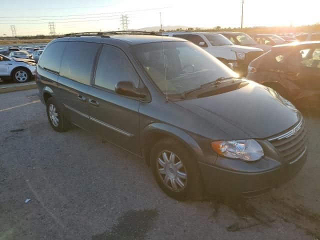 2007 Chrysler Town & Country Touring