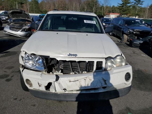 2006 Jeep Grand Cherokee Laredo