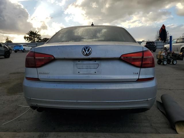 2016 Volkswagen Passat S