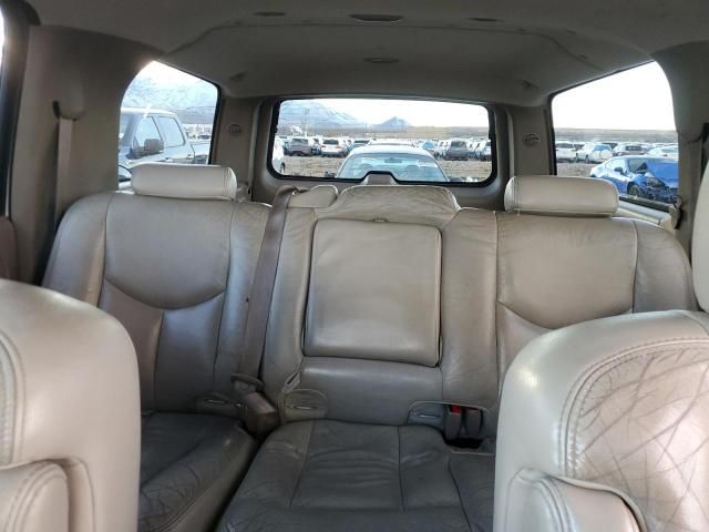 2004 Chevrolet Suburban K1500