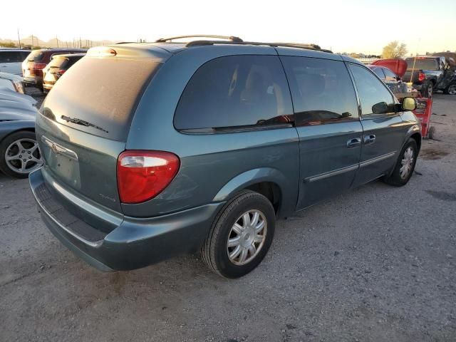 2007 Chrysler Town & Country Touring