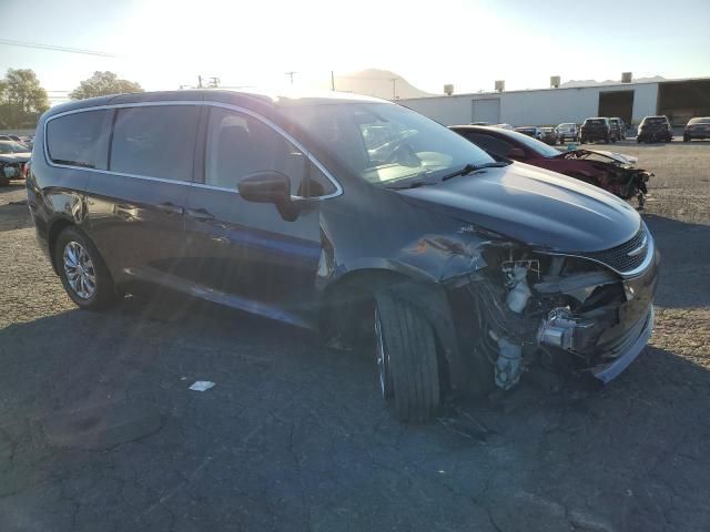 2018 Chrysler Pacifica LX