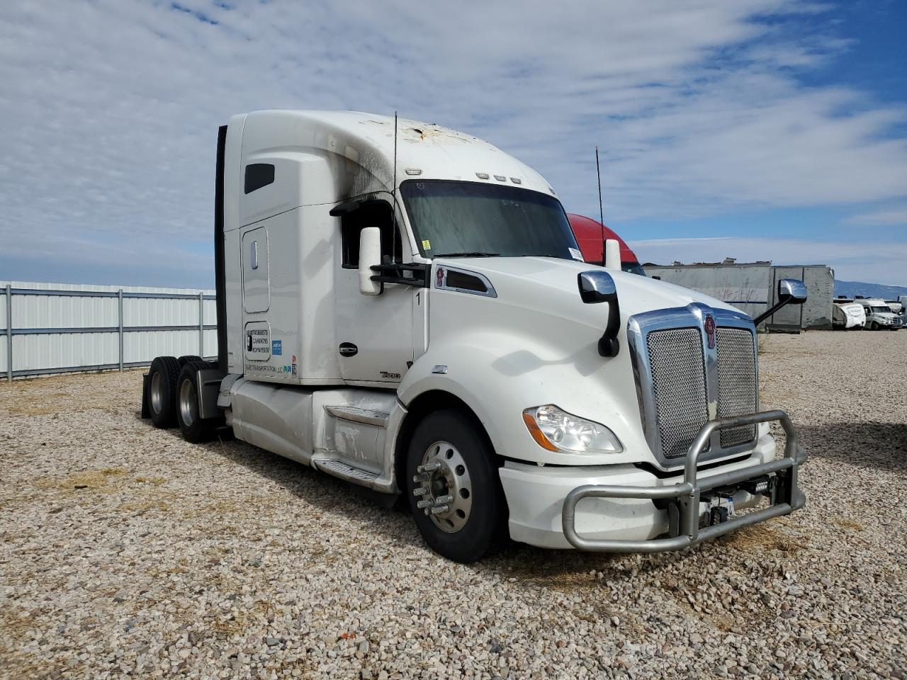 2017 Kenworth Construction T680