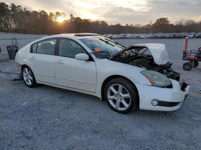 2004 Nissan Maxima SE