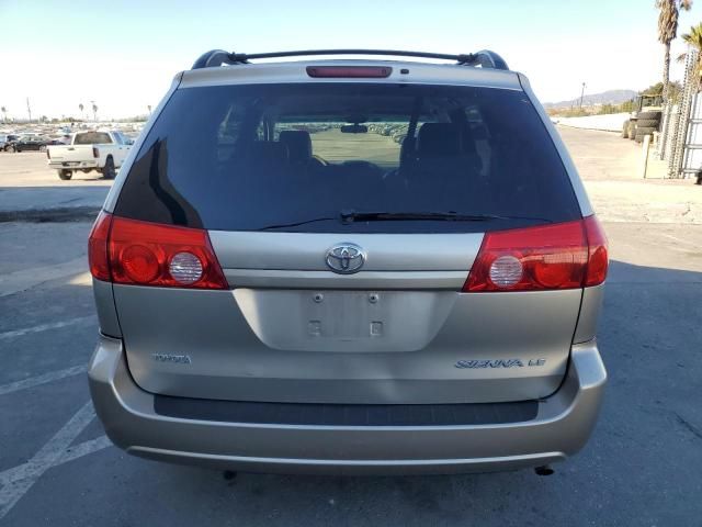 2009 Toyota Sienna CE