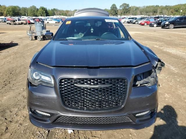 2017 Chrysler 300 S