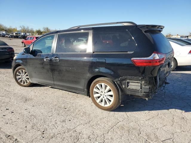 2015 Toyota Sienna XLE