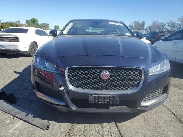 2017 Jaguar XF Premium