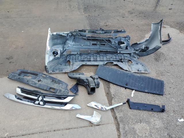 2018 Mitsubishi Outlander se