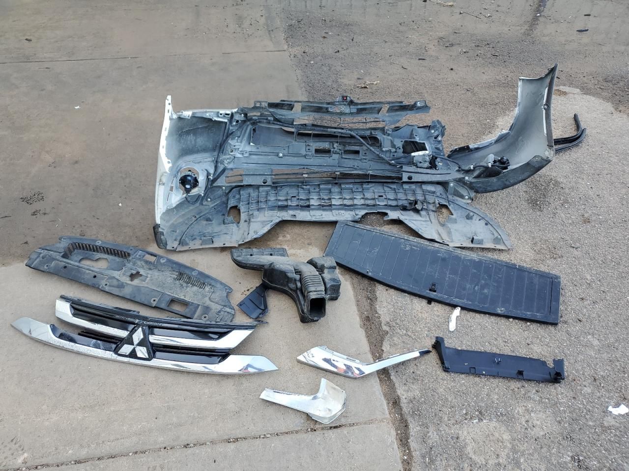 2018 Mitsubishi Outlander se