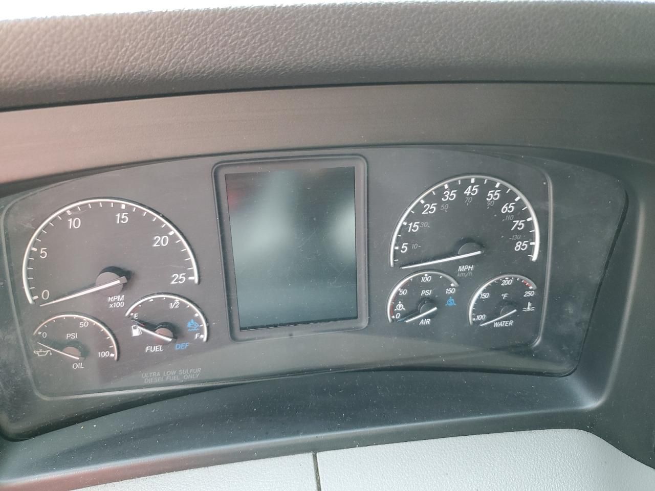 2019 Freightliner Cascadia 126