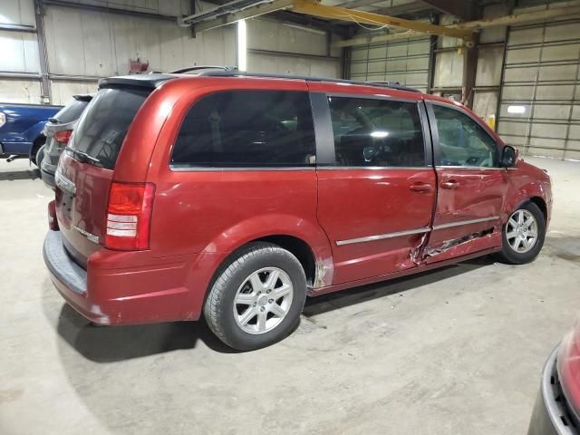 2010 Chrysler Town & Country Touring