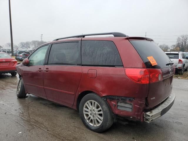 2007 Toyota Sienna XLE