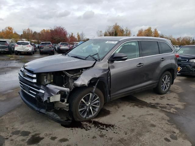 2018 Toyota Highlander SE