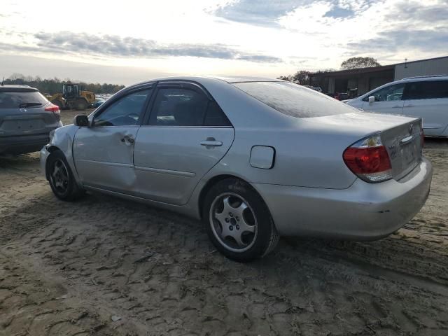 2005 Toyota Camry LE