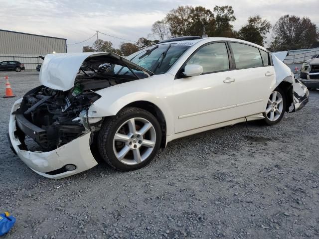 2004 Nissan Maxima SE