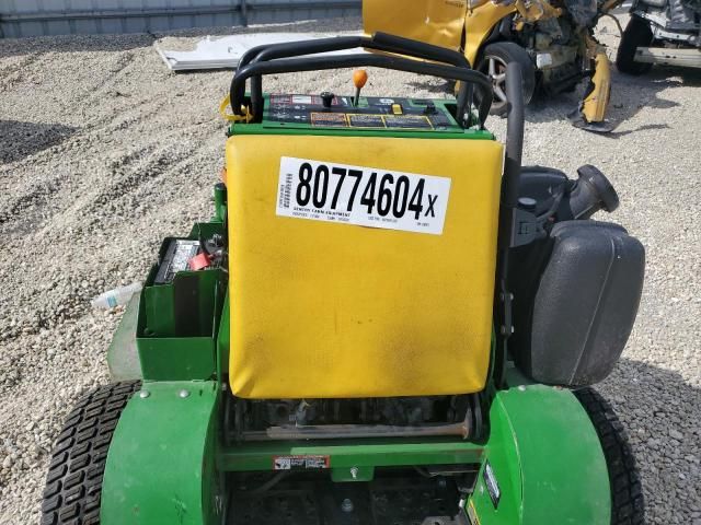 2021 John Deere 652R