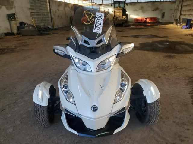 2015 Can-Am Spyder Roadster RT