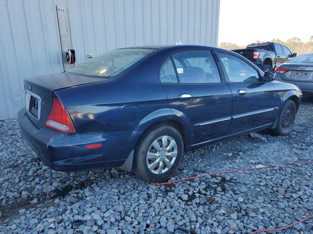 2005 Suzuki Verona s