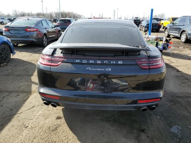 2018 Porsche Panamera 4S