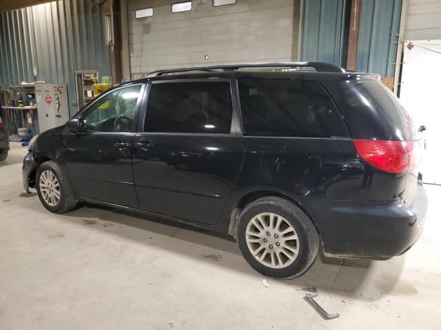 2009 Toyota Sienna XLE