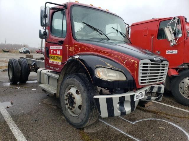 2007 Freightliner M2 106 Medium Duty