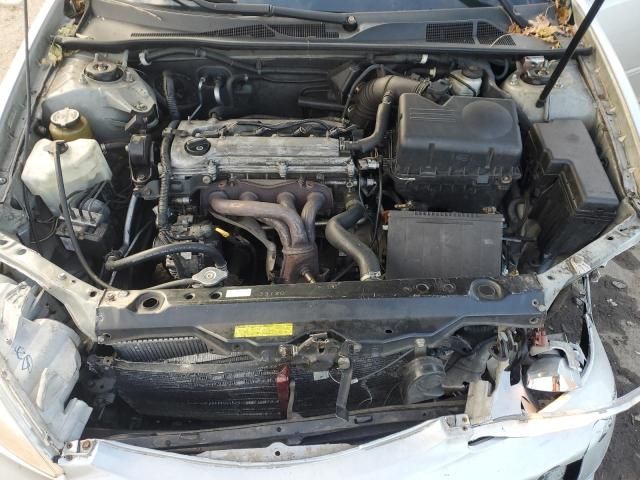 2004 Toyota Camry le