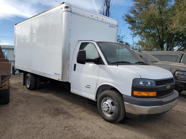 2023 Chevrolet Express G4500