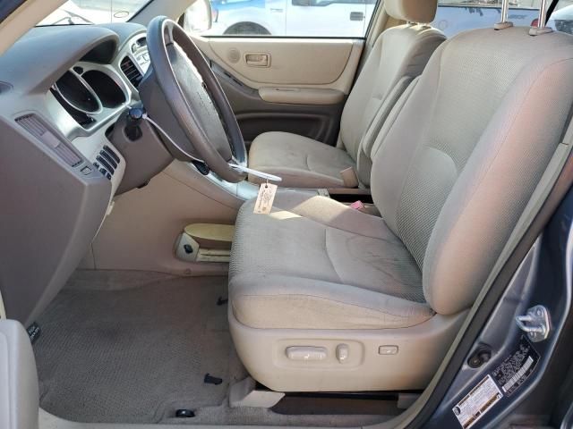 2004 Toyota Highlander Base