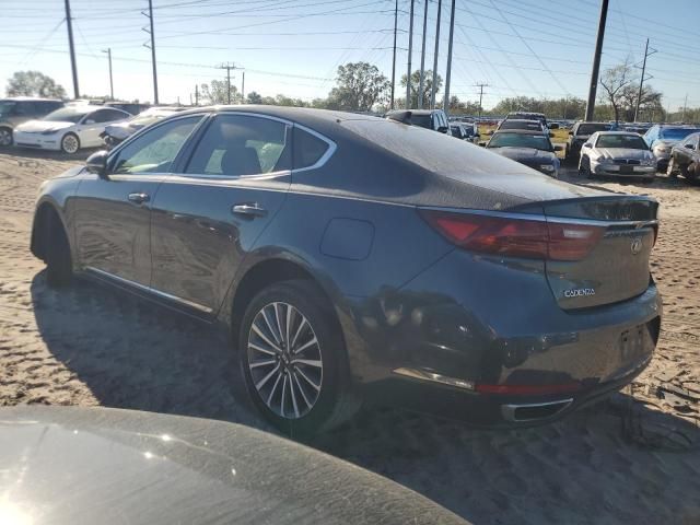 2017 KIA Cadenza Premium