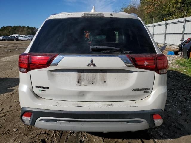 2019 Mitsubishi Outlander SE