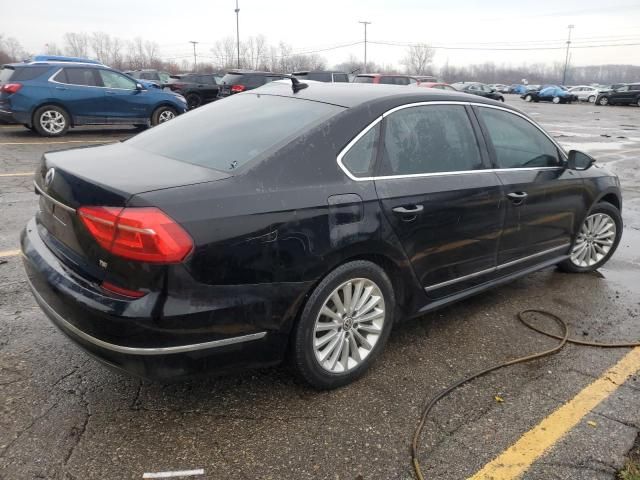 2016 Volkswagen Passat SE