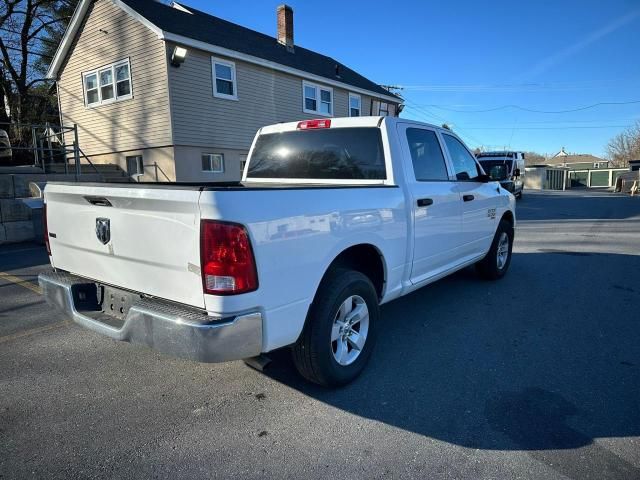 2022 Dodge RAM 1500 Classic SLT