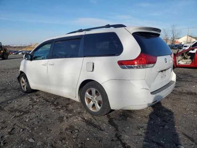 2012 Toyota Sienna LE